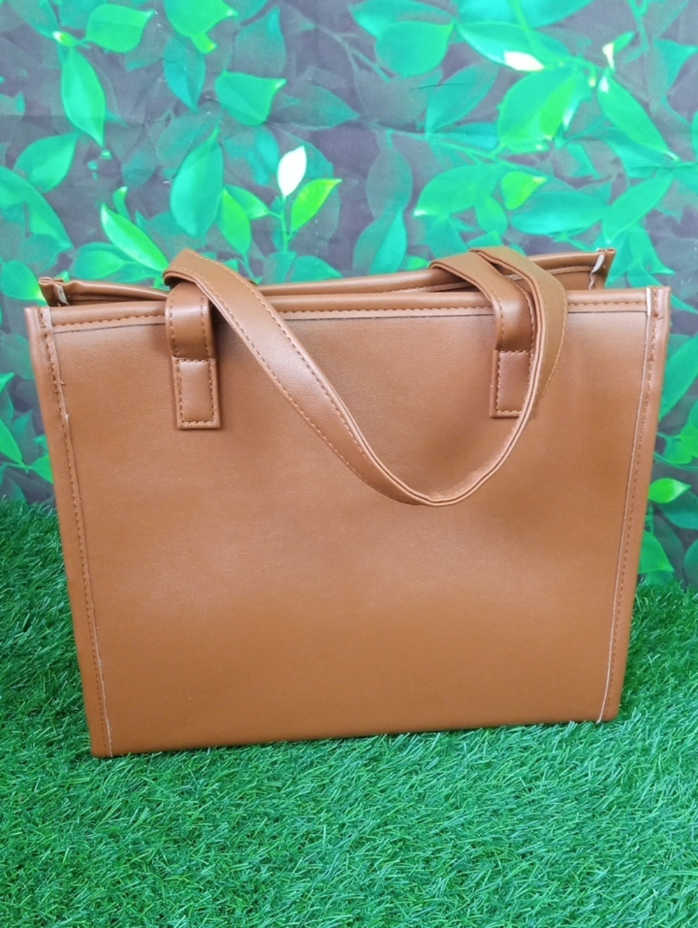 👜🍒 Fiori & Rossi Leather Tan Tote Wine Bag